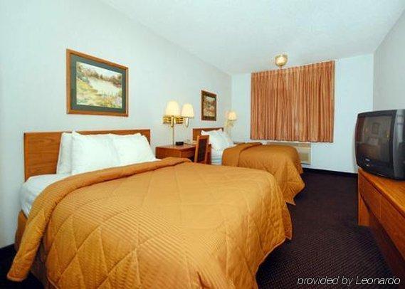 Quality Inn & Suites Sturgeon Bay Habitación foto